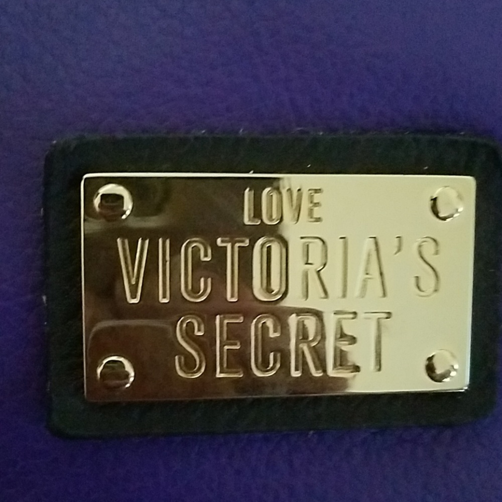 Purse - Picture 2 of 3